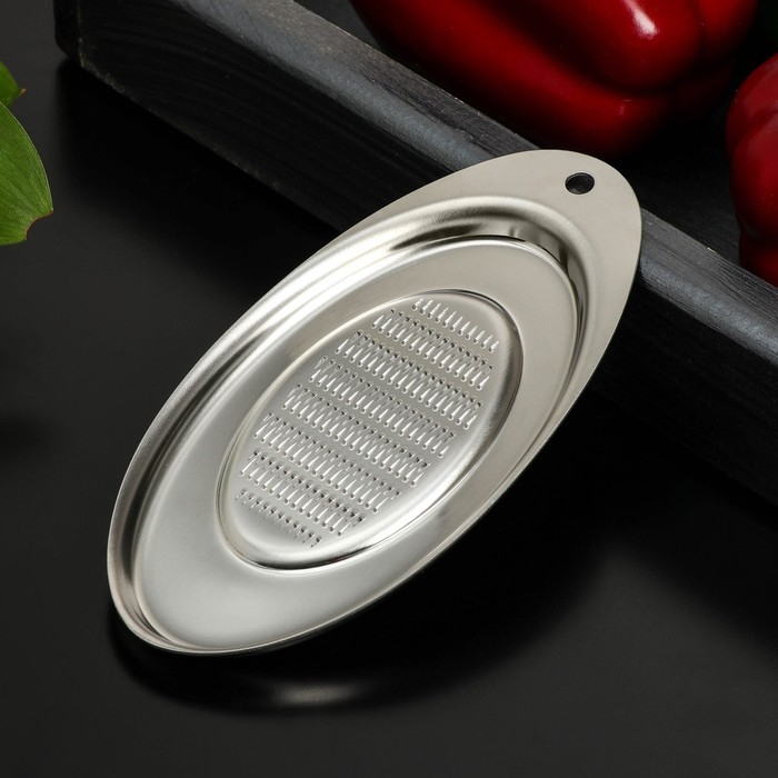 Тёрка для сыра овальная Magistro Vent, 14,2×7,2×0,9 см, нержавеющая сталь, цвет серебристый Тёрка для сыра овальная Magistro Vent, 14,2×7,2×0,9 см, нержавеющая сталь, цвет серебристый