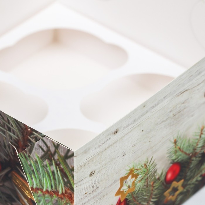 Новый год. Коробка для 4 капкейка с окном "Вперед за мечтой!", 16 х 16 х 10 см, упаковка