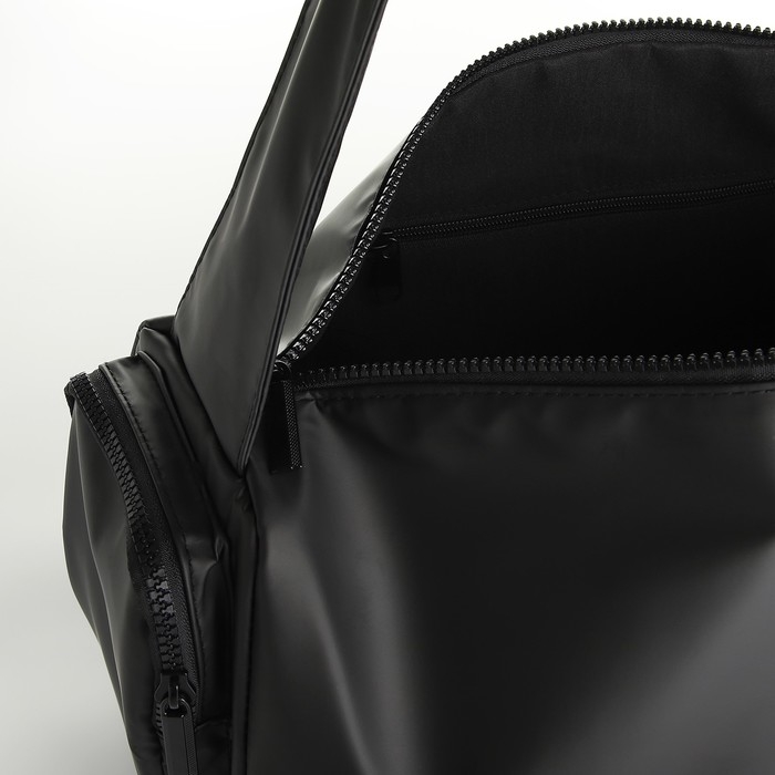 Сумка спортивная с боковыми карманами, черный цвет Сумка спортивная с боковыми карманами, черный цвет