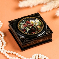 Шкатулка "Цветы" с накладкой, 10&times;10 см, лаковая миниатюра