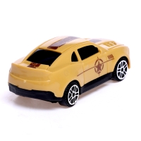 Грузовик «Перевозчик», в комплекте 6 машин и дорожные знаки Грузовик «Перевозчик», в комплекте 6 машин и дорожные знаки