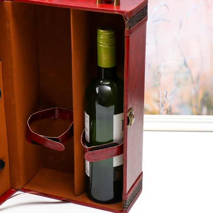 Шкатулка дерево, кожзам для 2 бутылок Шкатулка дерево, кожзам для 2 бутылок "Виноделие" 4 предмета красно-коричневый 35х12х20 см