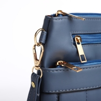 Сумка кросс-боди на молнии, цвет синий Сумка кросс-боди на молнии, цвет синий