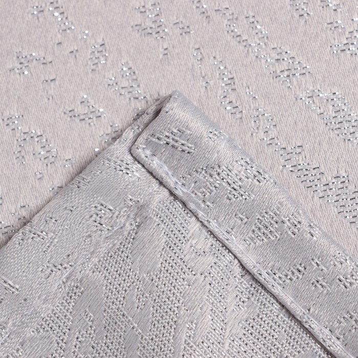 Скатерть Этель "Зигзаг" цв.серебро, 142*283 +/-3 см, 115 &plusmn;10 гр,100% п/э