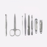 Набор маникюрный &laquo;Цветы&raquo;, 7 предметов, в футляре, цвет МИКС