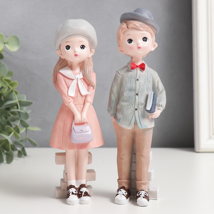 Сувенир полистоун Сувенир полистоун "Студент/Студентка" МИКС 5,5х5,5х18,5 см