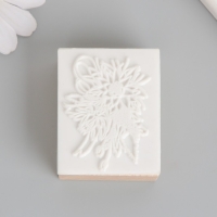 Печать дерево, резина "Букет с лентой" 5х4х2,5 см Печать дерево, резина "Букет с лентой" 5х4х2,5 см