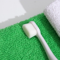 Зубная щётка, детская, 2-9 лет, 10 000 щетинок, ультрамягкая, зелёная Зубная щётка, детская, 2-9 лет, 10 000 щетинок, ультрамягкая, зелёная