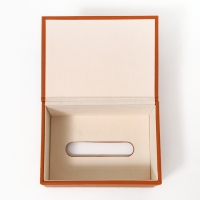 Шкатулка - диспенсер из искусственной кожи, цвет охра 10 х 18 х 10 см (салфетница)