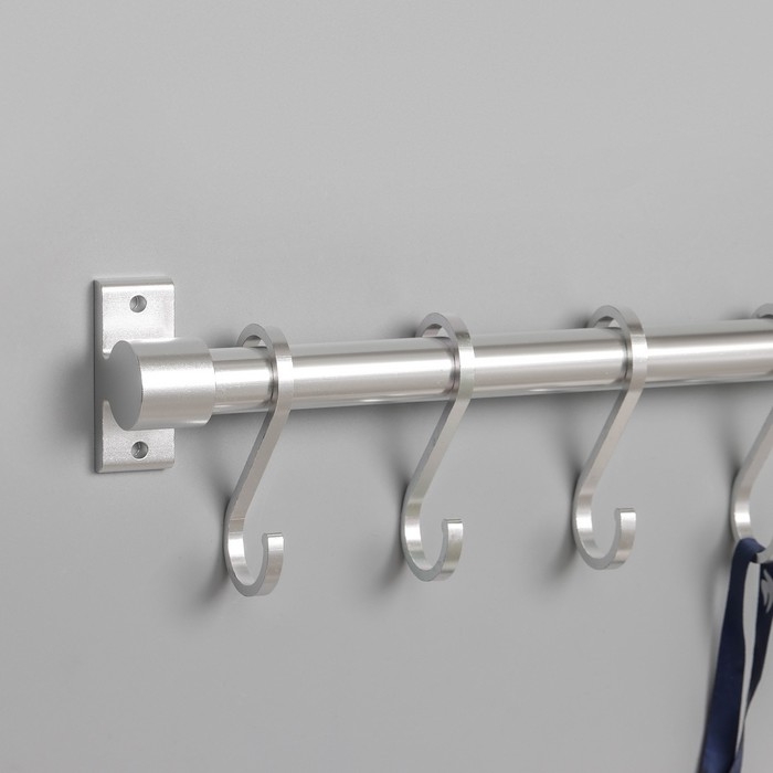 Держатель для полотенец, 60 см, 10 крючков, алюминий Держатель для полотенец, 60 см, 10 крючков, алюминий