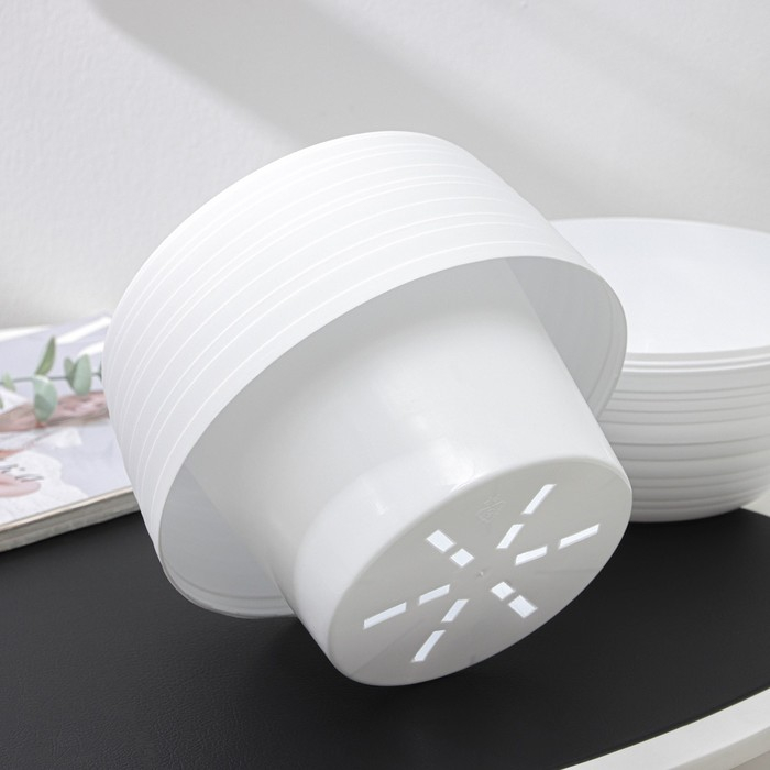 Горшок &laquo;Дуэт&raquo;, 2,5 л, цвет белый