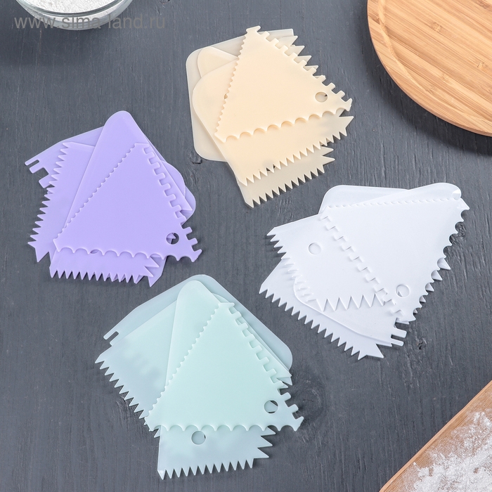 Набор шпателей кондитерских Доляна, 4 предмета: 11,7&times;10,2 см, 15,5&times;9,3 см, 11&times;11 см, 13&times;9,3 см, цвет МИКС