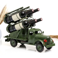 Мини-бар/подставка для 4-х бутылок Грузовик, зеленый Мини-бар/подставка для 4-х бутылок Грузовик, зеленый