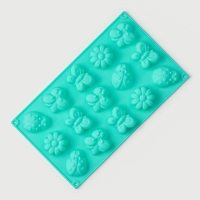Форма для шоколада Доляна &laquo;Пыльца&raquo;, силикон, 29&times;17 см, 15 ячеек (4,8&times;4 см), цвет мятный