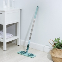 Швабра плоская Доляна, телескопическая стальная ручка, насадка из микрофибры, 35&times;11&times;55(117) см