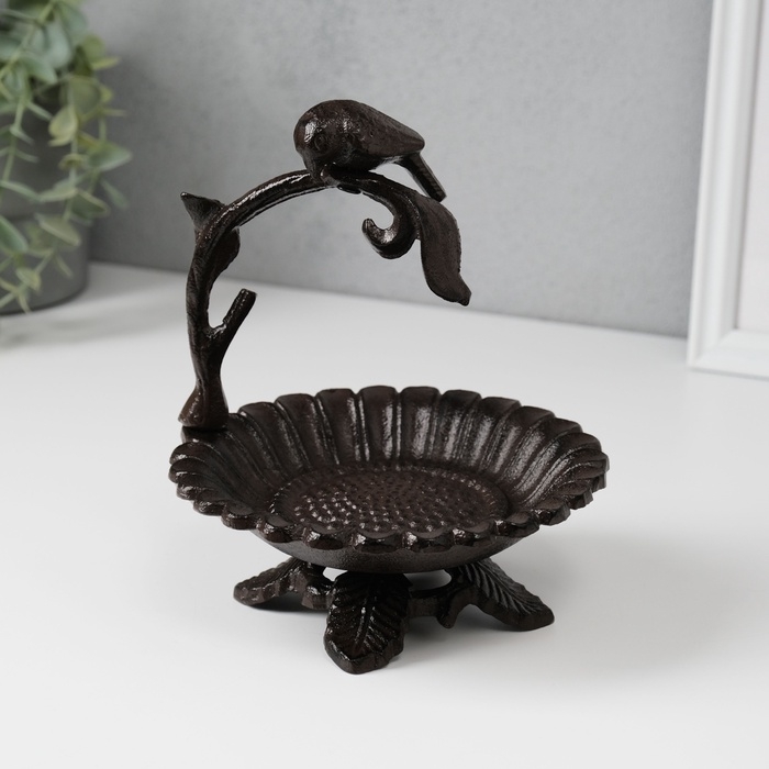 Сувенир чугун подставка "Птичка на ветке над цветком" 17х15х13,5 см