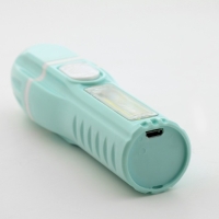 Фонарь ручной аккумуляторный 1 Вт, боковой 3 Вт, COB, 800 мАч, 2 режима, 13.5 х 4 см Фонарь ручной аккумуляторный 1 Вт, боковой 3 Вт, COB, 800 мАч, 2 режима, 13.5 х 4 см