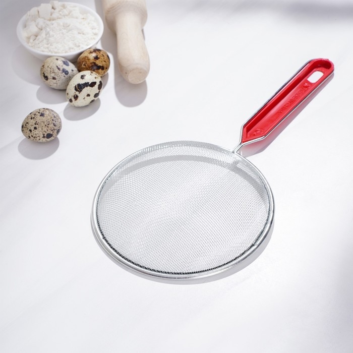 Сито для просеивания Доляна &laquo;Хозяюшка&raquo;, d=14 см, цвет красный