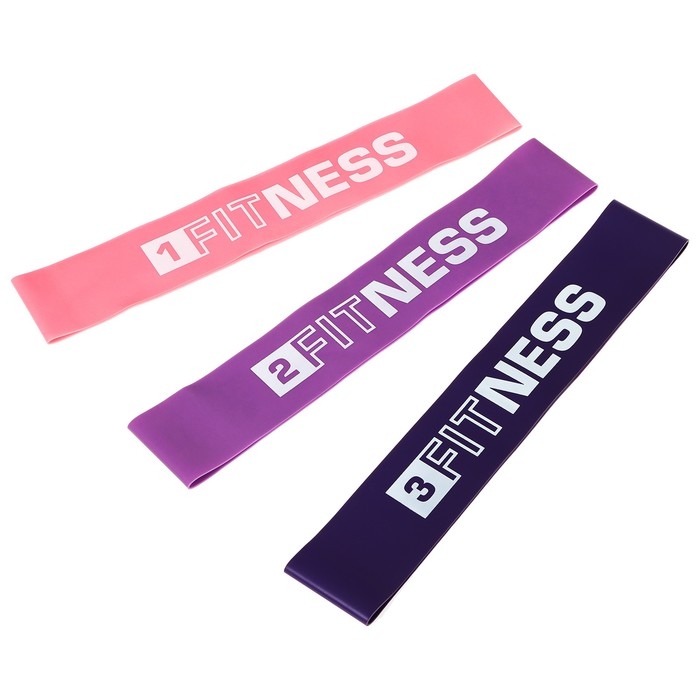 Набор для фитнеса ONLYTOP Dreamfit: 3 фитнес-резинки, бутылка для воды, массажный мяч Набор для фитнеса ONLYTOP Dreamfit: 3 фитнес-резинки, бутылка для воды, массажный мяч