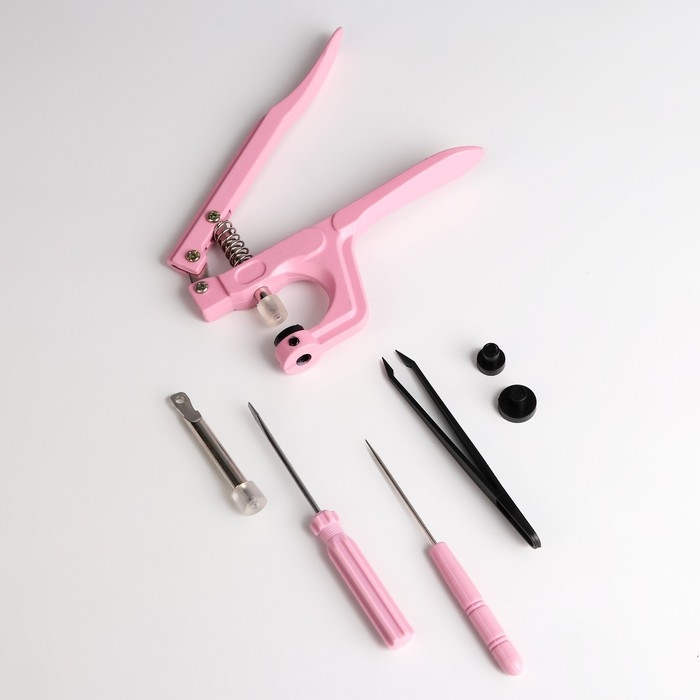 Набор для установки пластиковых кнопок: кнопки, d = 13 мм, 100 шт, щипцы, шило, отвёртка, пинцет, в органайзере Набор для установки пластиковых кнопок: кнопки, d = 13 мм, 100 шт, щипцы, шило, отвёртка, пинцет, в органайзере