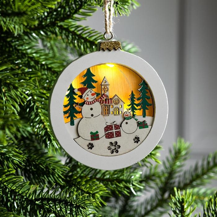 Ёлочная игрушка «Шар со снеговиками», от батареек, свечение тёплое белое Ёлочная игрушка «Шар со снеговиками», от батареек, свечение тёплое белое