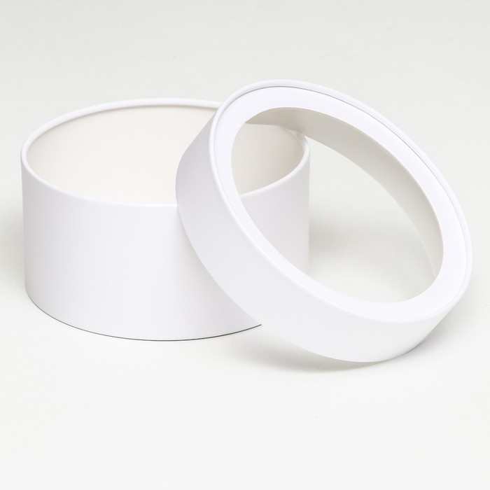 Подарочная коробка Подарочная коробка "Алмаз" белый, завальцованная с окном, 21 х 11 см