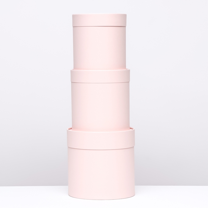 Набор коробок 3 в 1 без окна, розовый лепесток(перламутр) 21 х 21 - 16 х 16 см Набор коробок 3 в 1 без окна, розовый лепесток(перламутр) 21 х 21 - 16 х 16 см