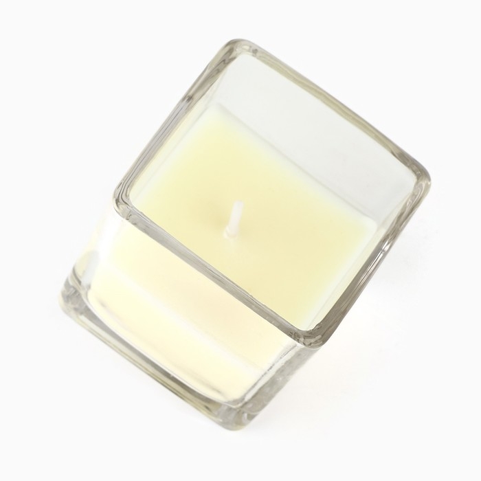 Свеча ароматическая &laquo;Любви и красоты&raquo;, аромат цветочный, 5,3 х 5,3 х 5,5 см.