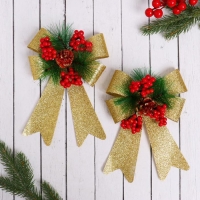 Украшение ёлочное "Зимнее чудо" бант ягоды шишка (набор 2 шт) 14х19 см, золото Украшение ёлочное "Зимнее чудо" бант ягоды шишка (набор 2 шт) 14х19 см, золото