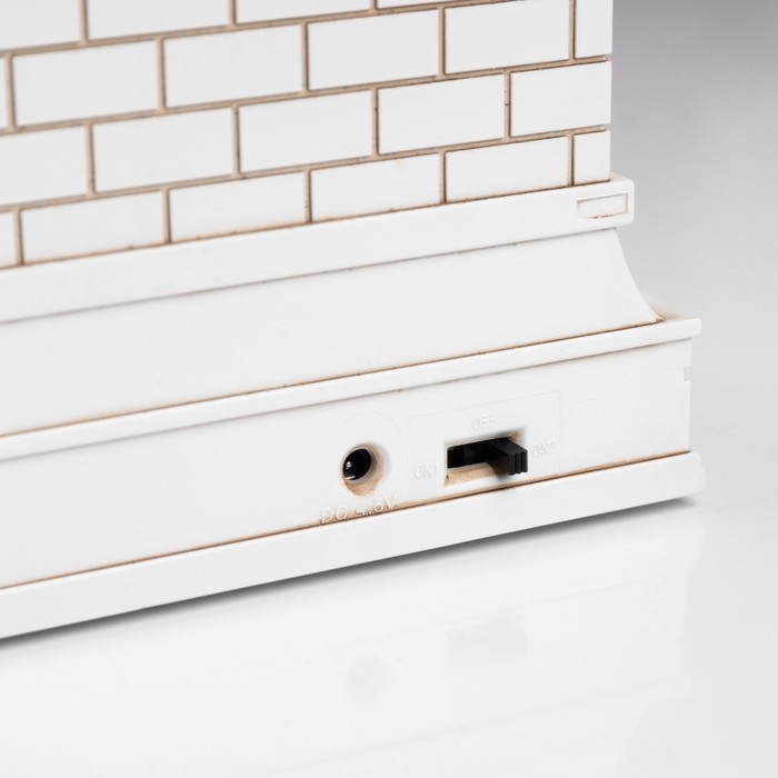 Фигура светодиодная &laquo;Чудесный камин&raquo;, 26х10х18 см, музыка, батарейки ААх3 (не вкомплекте), USB, свечение тёплое белое