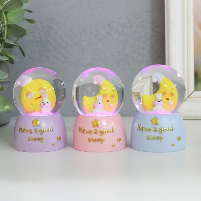 Сувенир полистоун водяной шар свет Сувенир полистоун водяной шар свет "Зайчик на месяце" МИКС 4х4х6,7 см