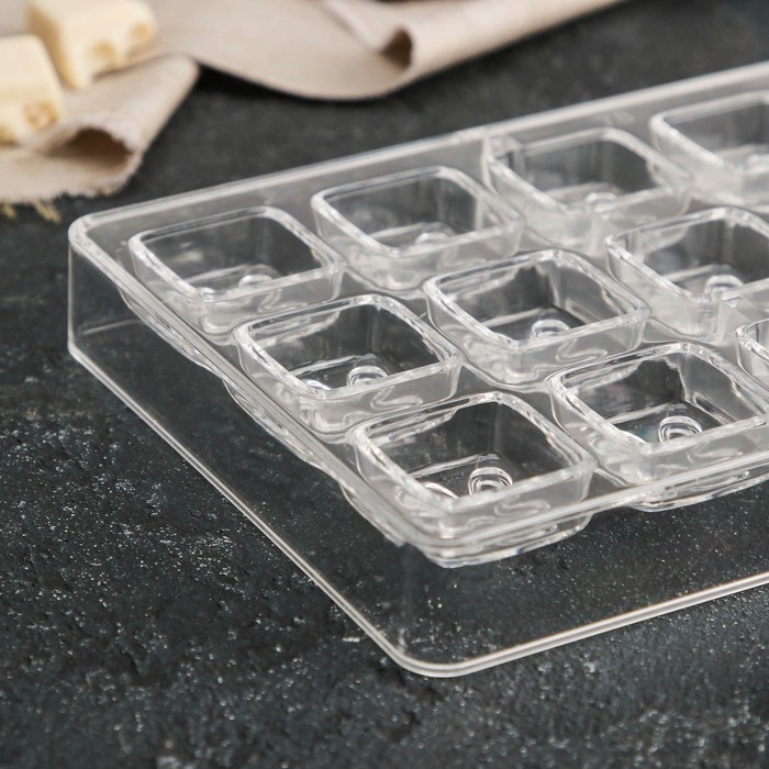 Форма для конфет и шоколада KONFINETTA «Клевер», 27,5×17,5×2,5 см, 21 ячейка 2,5×2,5×1 см, цвет прозрачный Форма для конфет и шоколада KONFINETTA «Клевер», 27,5×17,5×2,5 см, 21 ячейка 2,5×2,5×1 см, цвет прозрачный