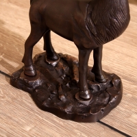 Сувенир "Олень" алюминий 17х16х34 см Сувенир "Олень" алюминий 17х16х34 см