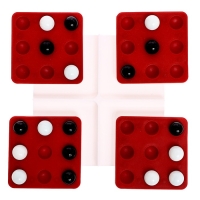 Настольная игра «Пентаго» Настольная игра «Пентаго»