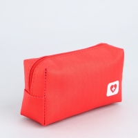 Аптечка дорожная из искусственной кожи "Сердечко", 14*10*5 см, красный цвет Аптечка дорожная из искусственной кожи "Сердечко", 14*10*5 см, красный цвет