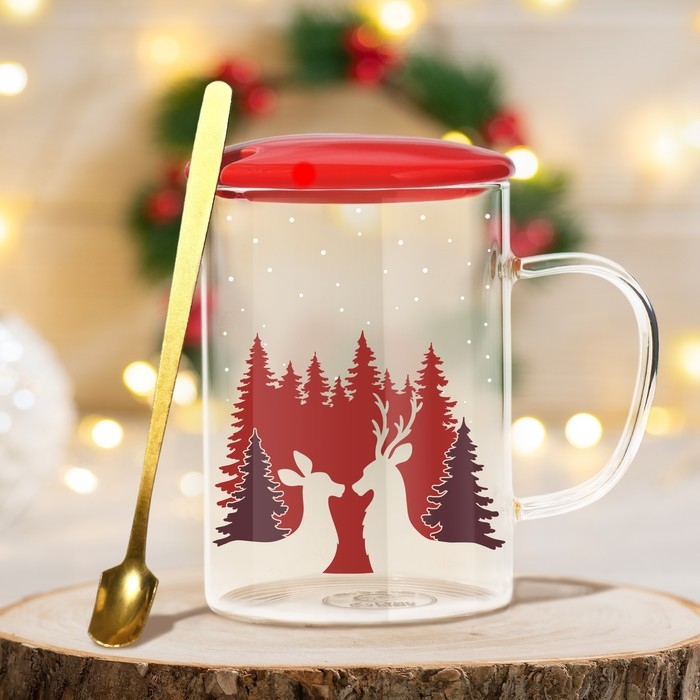 Новый год. Кружка стеклянная с ложкой и крышкой &laquo;Зимний лес&raquo;, 470 мл