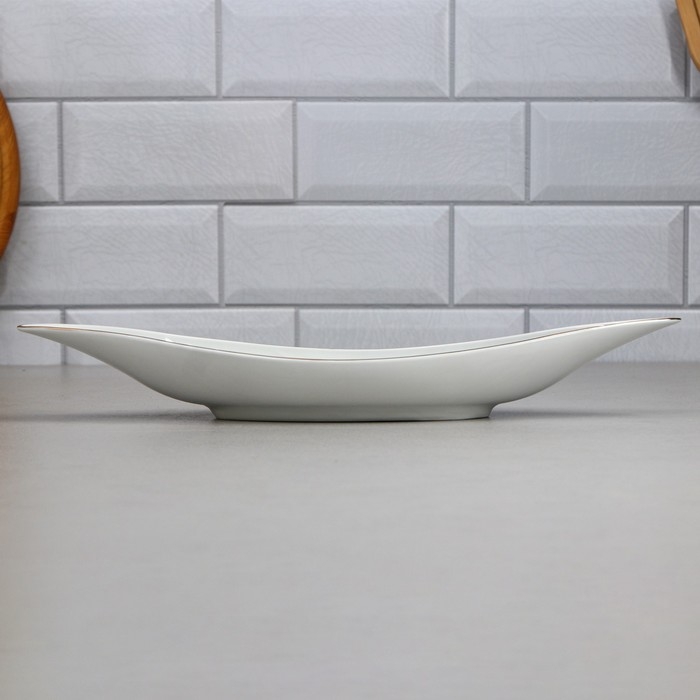 Салатник &laquo;Лодочка&raquo;, 350 мл, золотая обводка, фарфор, Иран