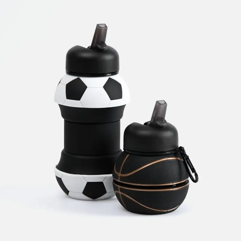 Складная бутылка для воды Football Flex, белая с черным Складная бутылка для воды Football Flex, белая с черным