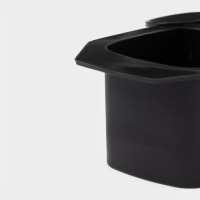 Форма для льда Доляна &laquo;Квадрат&raquo;, силикон, 21,5&times;9,5&times;5 см, 3 ячейки (5,2х4,8 см), цвет чёрный