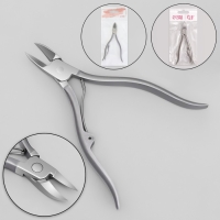 Кусачки педикюрные, эргономичная ручка, изогнутое лезвие, 12 см, длина лезвия - 17 мм, цвет серебристый Кусачки педикюрные, эргономичная ручка, изогнутое лезвие, 12 см, длина лезвия - 17 мм, цвет серебристый