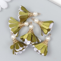 Декор текстиль "Цветок 2 цвета с жемчужиной. Оливковый и белый" набор 6 шт 3 см Декор текстиль "Цветок 2 цвета с жемчужиной. Оливковый и белый" набор 6 шт 3 см