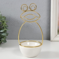 Сувенир керамика, металл подставка "Лягушонок" белая с золотом 9х8х18 см Сувенир керамика, металл подставка "Лягушонок" белая с золотом 9х8х18 см