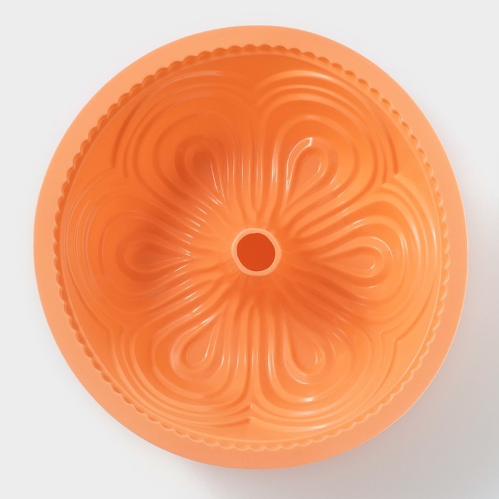 Форма для выпечки Доляна &laquo;Немецкий кекс. Торжество&raquo;, силикон, d=25 см, цвет МИКС