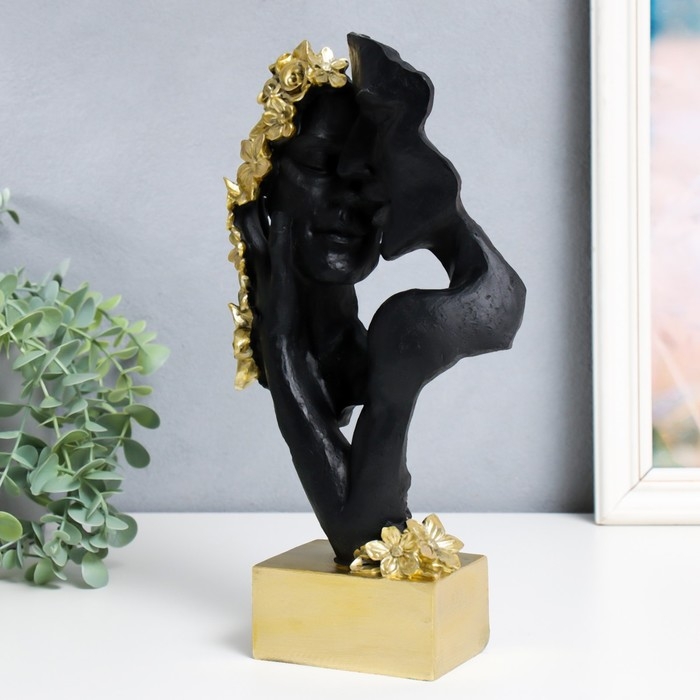 Сувенир полистоун бюст Сувенир полистоун бюст "Пара - Страсть. Цветы" чёрный с золотом 6,5х18,5х30,5 см