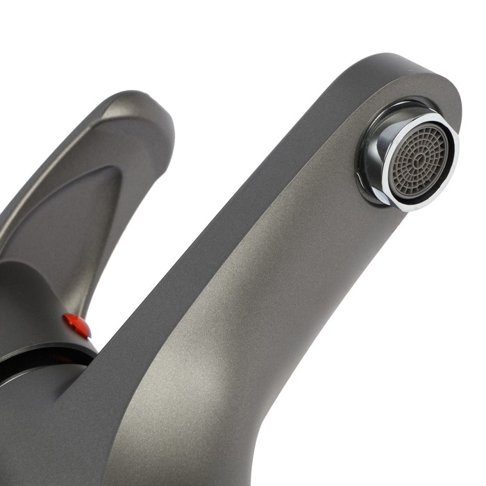 Смеситель для раковины ZEIN Z3656, однорычажный, высота излива 9 см, ABS-пластик, графит Смеситель для раковины ZEIN Z3656, однорычажный, высота излива 9 см, ABS-пластик, графит