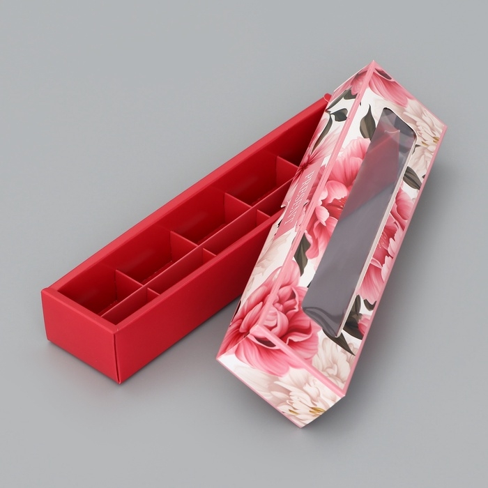 Коробка для 5 конфет с обечайкой, с окном Коробка для 5 конфет с обечайкой, с окном "Презент", 21 х 5 х 3,3 см. Кондитерская упаковка