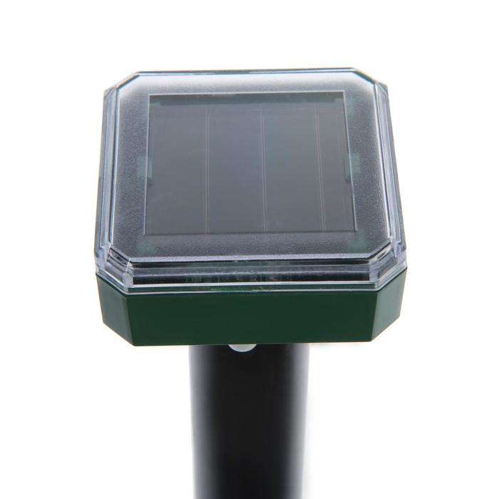 Отпугиватель кротов Luazon LRI-30, ультразвуковой, 800 м2, от солнечной батареи, черный