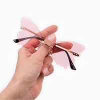 Очки солнцезащитные "OneSun", линза 5.5 х 6 см, ширина 15 см, дужка 14.6 см Очки солнцезащитные "OneSun", линза 5.5 х 6 см, ширина 15 см, дужка 14.6 см