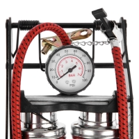 Насос ножной Cartage с манометром, 2 цилиндра, усиленный Насос ножной Cartage с манометром, 2 цилиндра, усиленный