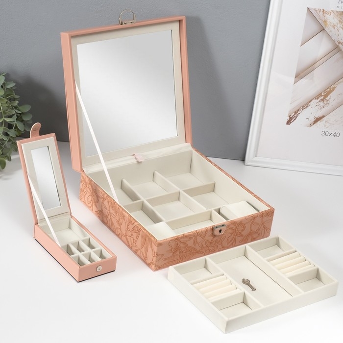 Шкатулка кожзам для украшений "Цветы" тиснение, розовая 25х25х8 см